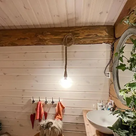 4 Bedroom Amazing In Nord-torpa